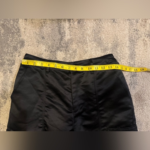 Madden NYC Black Cargo Pants with Drawstring Hem - Picture 6 of 7